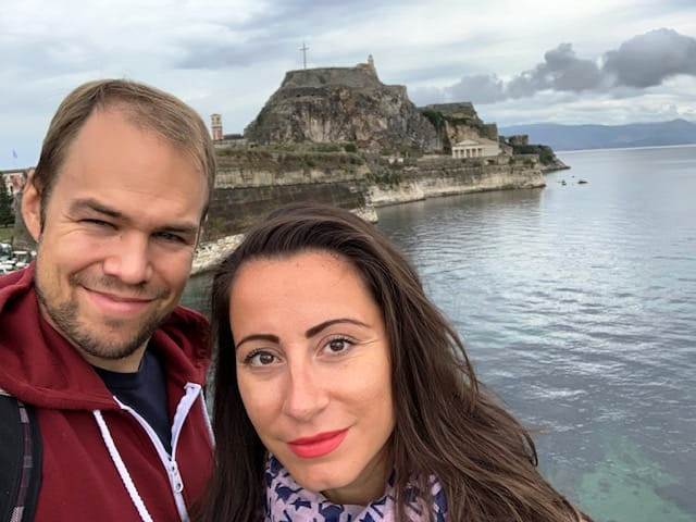 nelly-and-philipp-in-front-of-fortress-corfu