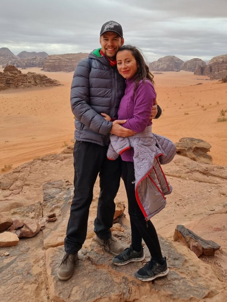Nelly-and-Philipp-desert