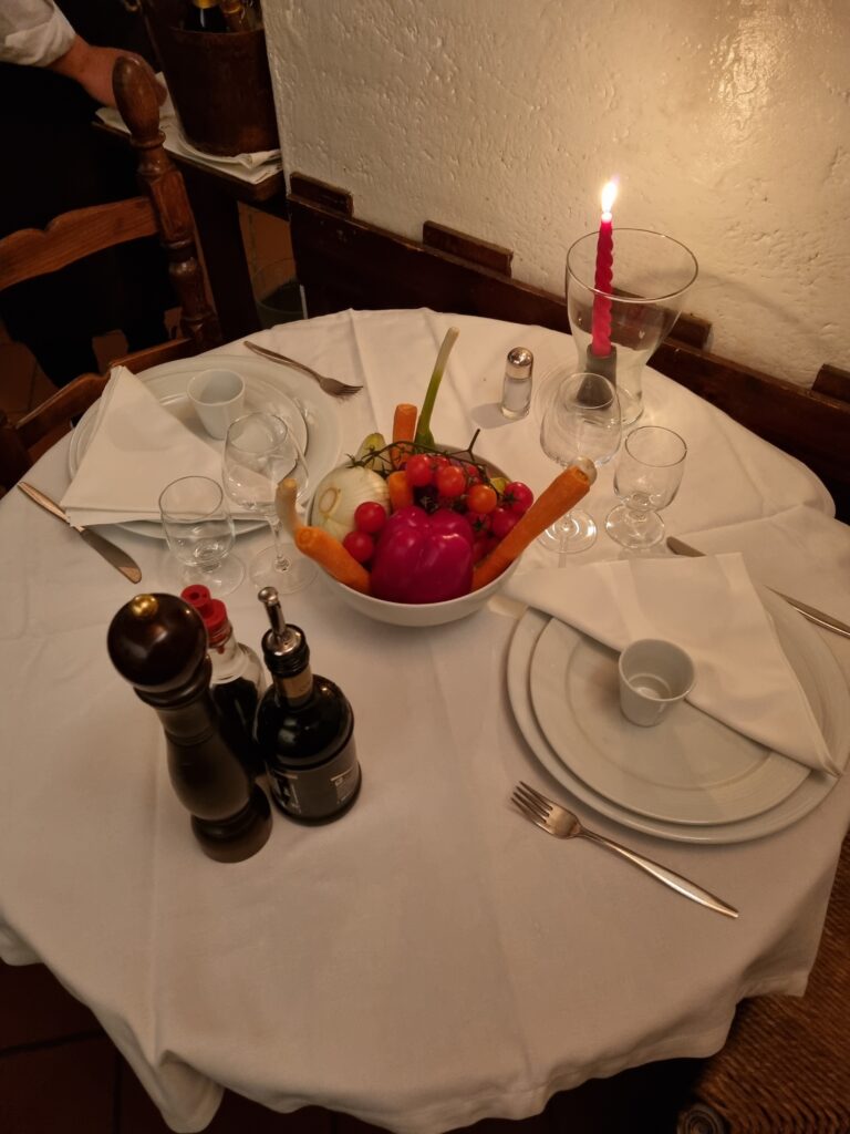 Boccondivino Table