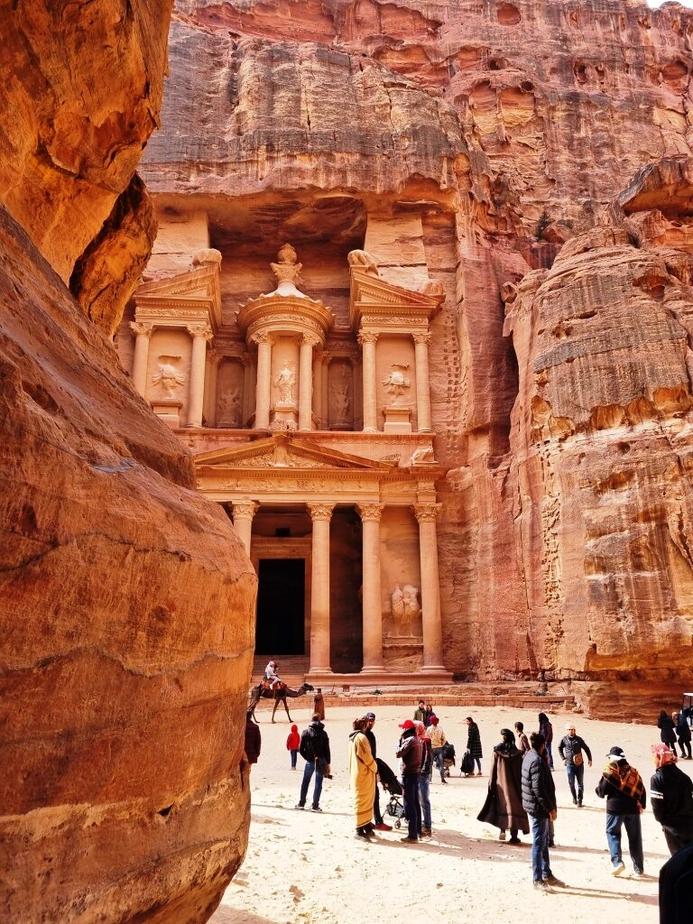 petra-treasury-daylight