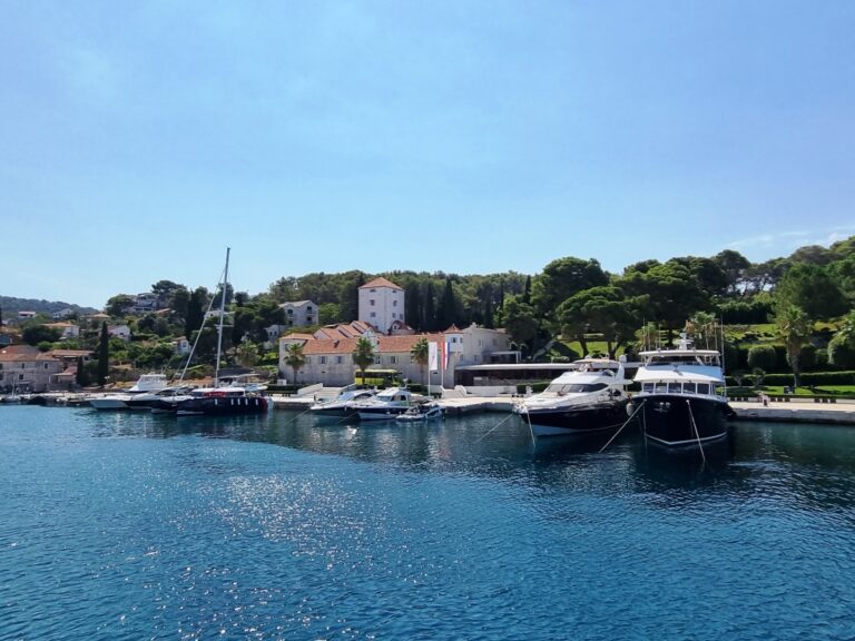 boat tour in Trogir - 4