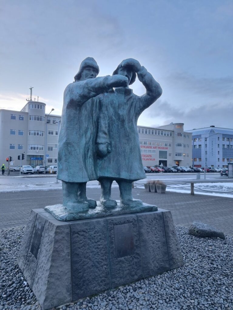 fishermen-art-Reykjavik